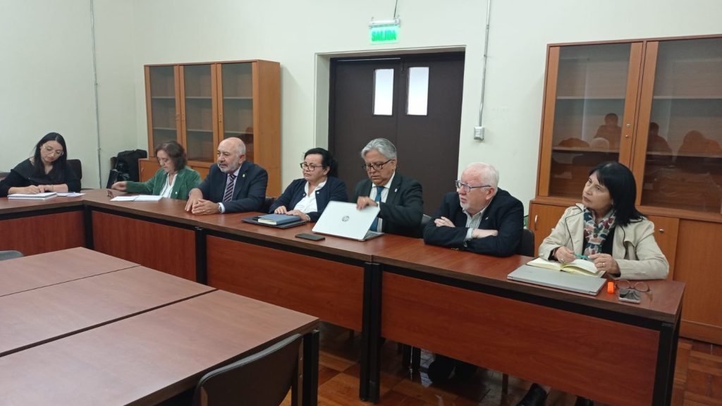 Consejo de Calidad UBB evalúa reglamento que incorpora principio de triestamentalidad